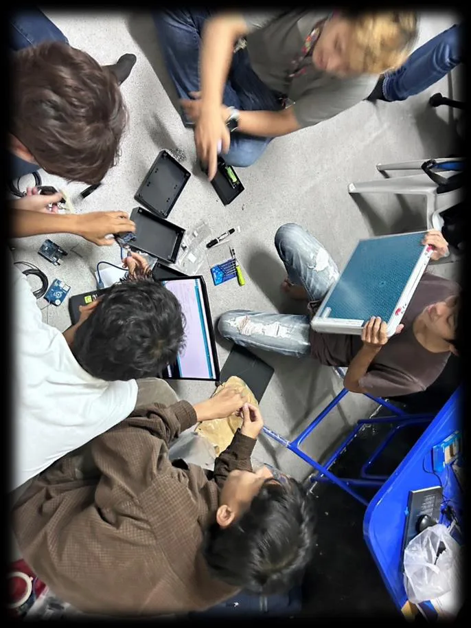 ทีม Asha Tech ทำงานด้านระบบ IoT